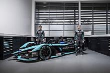 Mitch Evans (l.) und Sam Bird fahren den Jaguar I-Type 5.  Foto: Auto-Medienportal.Net/Jaguar